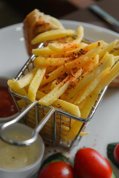 RESTAURANT & YEMEKLER